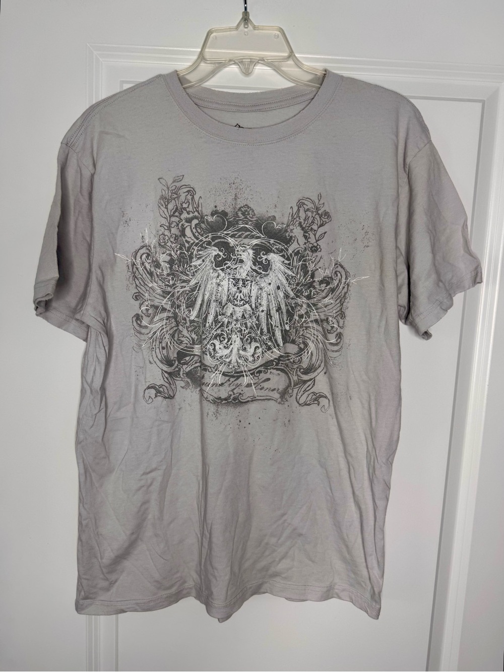 🍓6/$15🍓 Mens Gray Dragon Distressed Graphic Tee